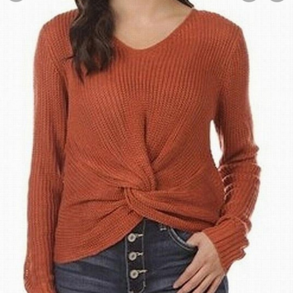 🎉HOST PICK🎉Dreamers Tie Front Ribbed Cropped Sweater